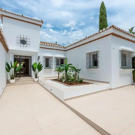 Villa Vacation I Sirio, Golf-front Villa, Private Heated Pool, Privacy, 10 Min From Puerto Banus *