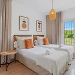 Vacation I Sirio, Golf-front Villa, Private Heated Pool, Bbq, Privacy, World-class Dining, 10 Min From Puerto Banus * Marbella