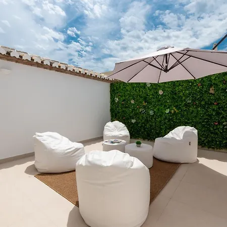 别墅 Vacation I Sirio, Golf-front Villa, Private Heated Pool, Privacy, 10 Min From Puerto Banus 马尔韦利亚