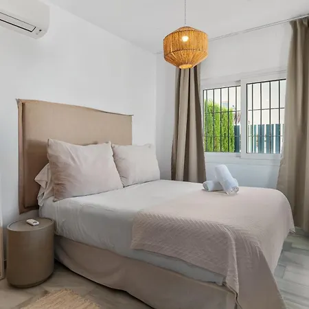Vacation I Sirio, Golf-front Villa, Private Heated Pool, Privacy, 10 Min From Puerto Banus 别墅 马尔韦利亚