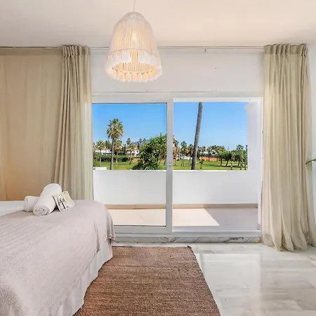 Sirio: Golf-front Retreat With Private Heated Pool