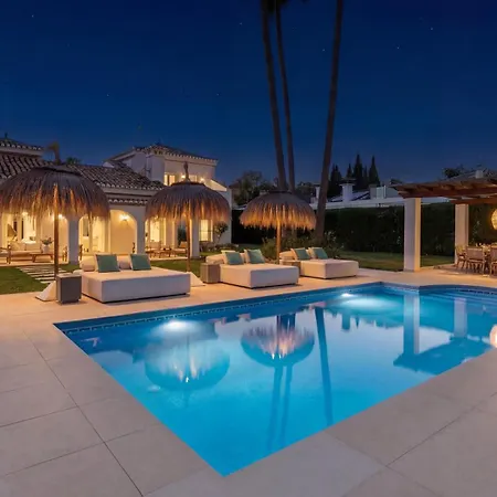 Vacation I Sirio, Golf-front Villa, Private Heated Pool, Privacy, 10 Min From Puerto Banus 别墅 *