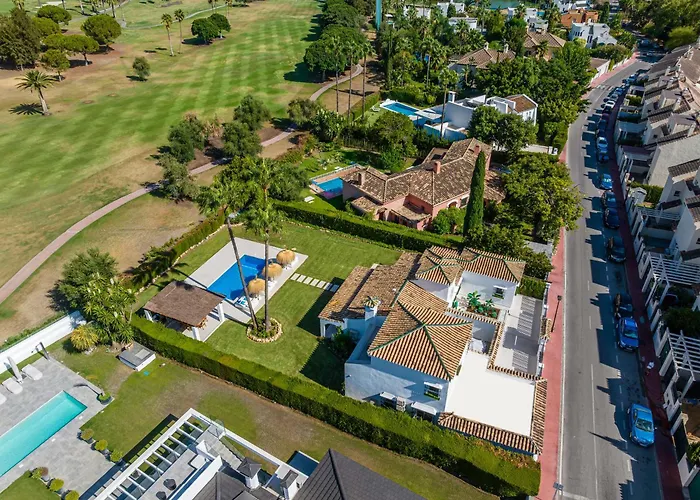 Vacation I Sirio, Golf-front Villa, Private Heated Pool, Privacy, 10 Min From Puerto Banus *