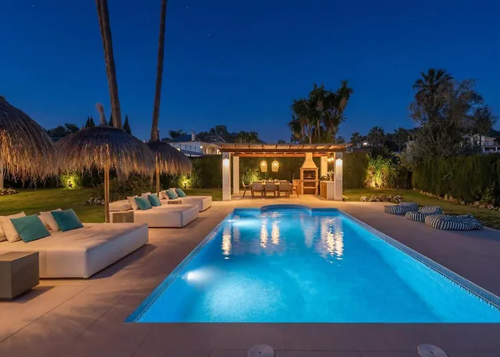 Vacation I Sirio, Golf-front Villa, Private Heated Pool, Privacy, 10 Min From Puerto Banus 马尔韦利亚
