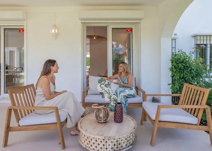 Vacation I Sirio, Golf-front Villa, Private Heated Pool, Privacy, 10 Min From Puerto Banus Marbella