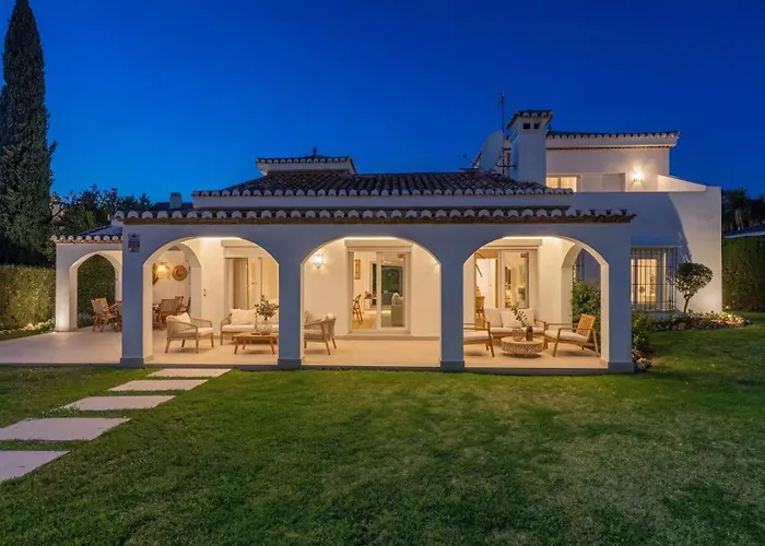 Vacation I Sirio, Golf-front Villa, Private Heated Pool, Privacy, 10 Min From Puerto Banus 别墅